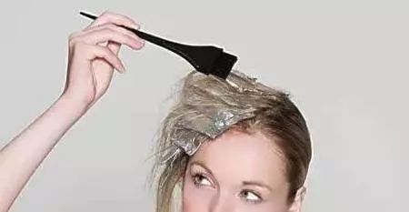 秀丝顿植物养发馆加盟之头发干枯毛躁怎么护理